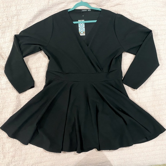 Boohoo Skater Dress size 22 - Picture 1 of 3